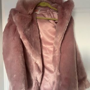 Gianni Bini XS Blush Faux Fur Coat
